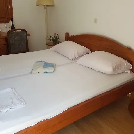 Luka Guest house