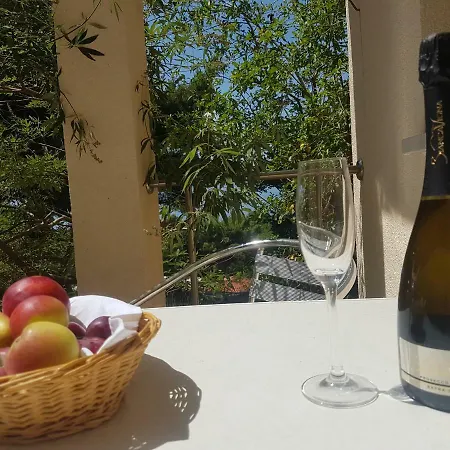 Luka Guest house