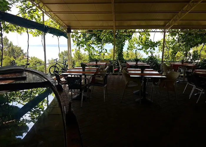 Affittacamere Luka Brela